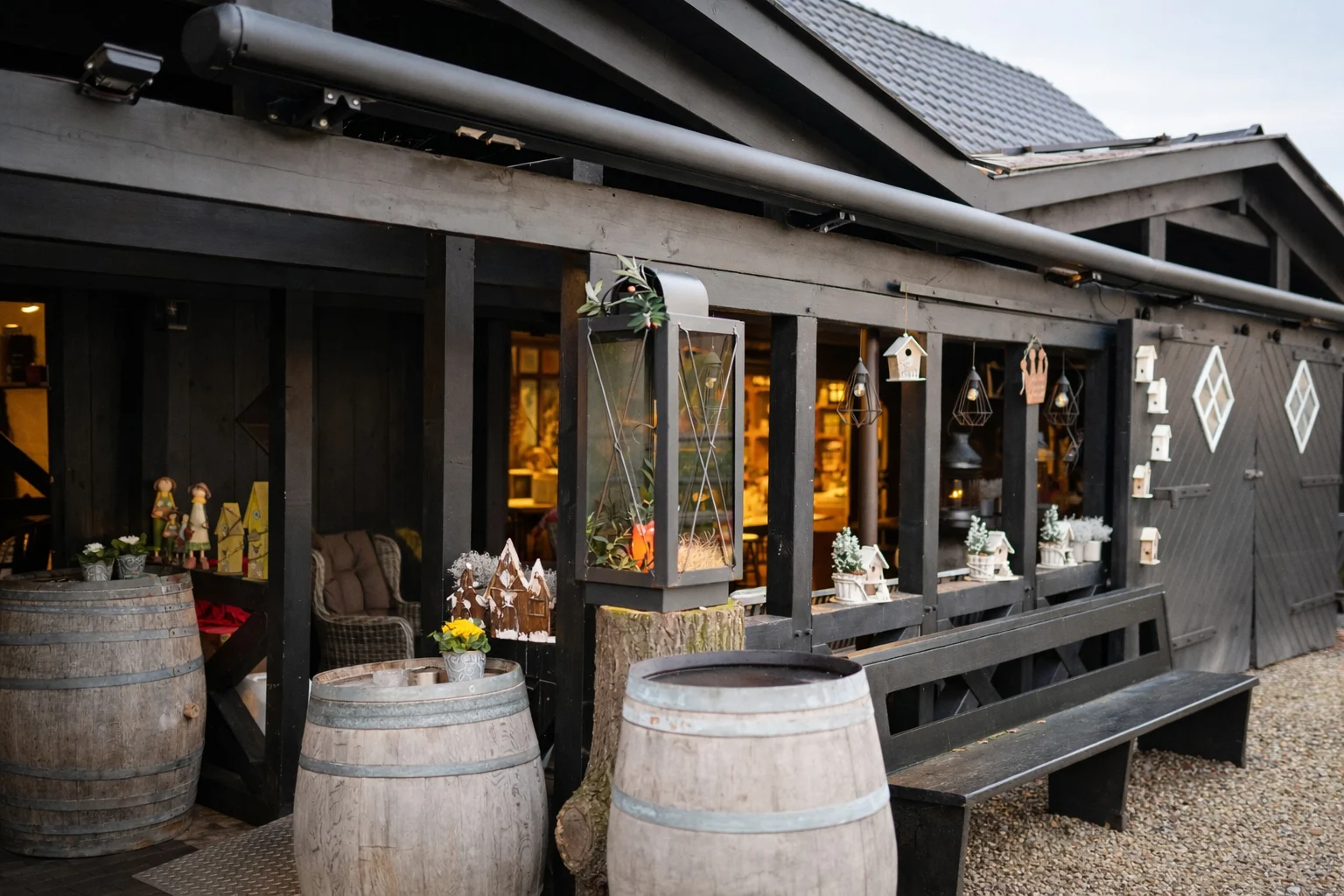 Details der Weinkellerei als Hochzeitslocation für eine standesamtliche Trauung in Bottrop